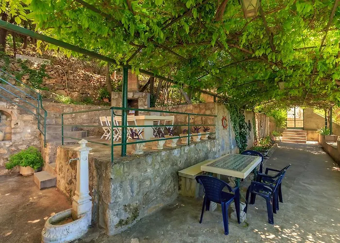 Isanda * Ragusa
