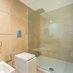 Isanda * Dubrovnik